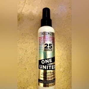 Redken One United 25 Benefits Treatment 5 oz